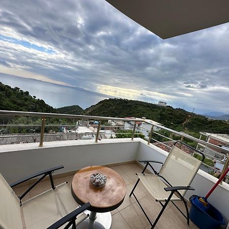 Selami Sea View Apartments Лукове Экстерьер фото