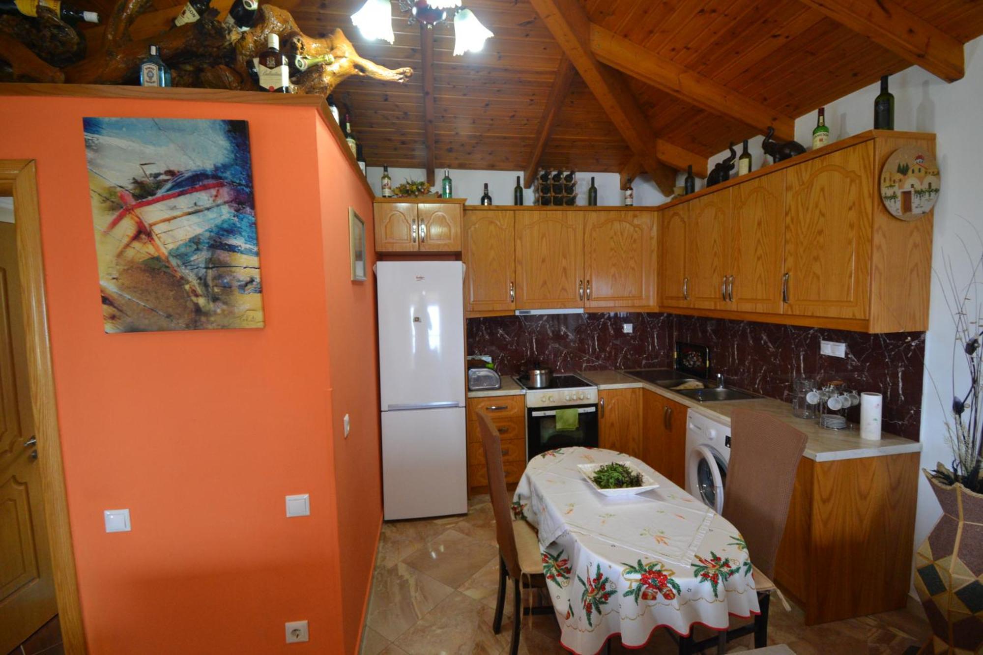 Selami Sea View Apartments Лукове Экстерьер фото