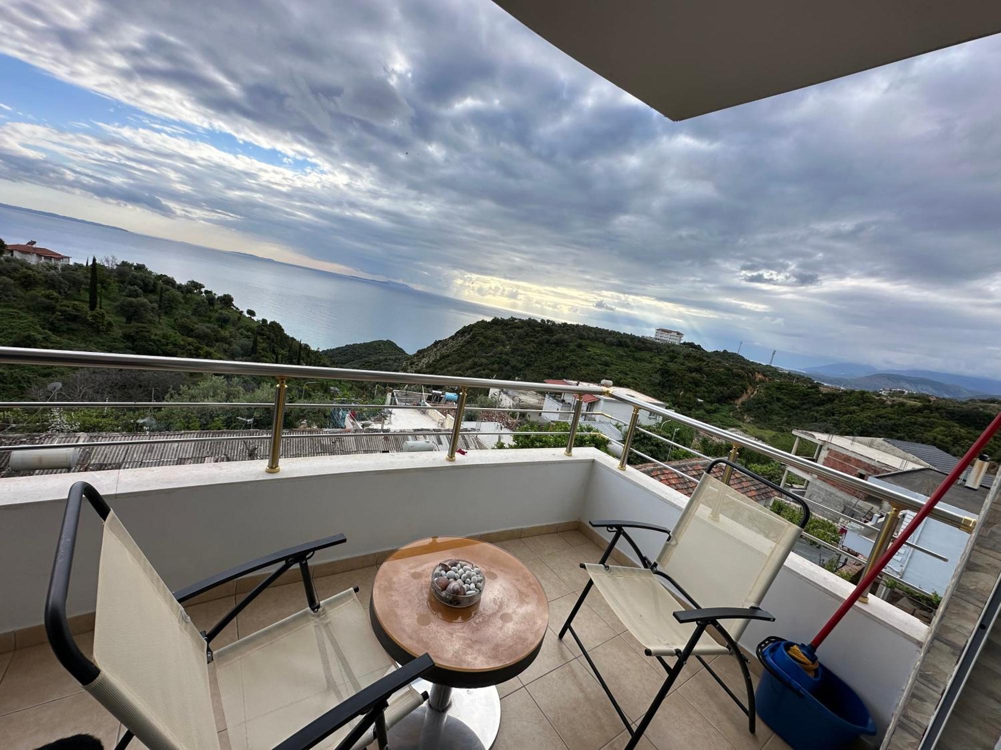 Selami Sea View Apartments Лукове Экстерьер фото