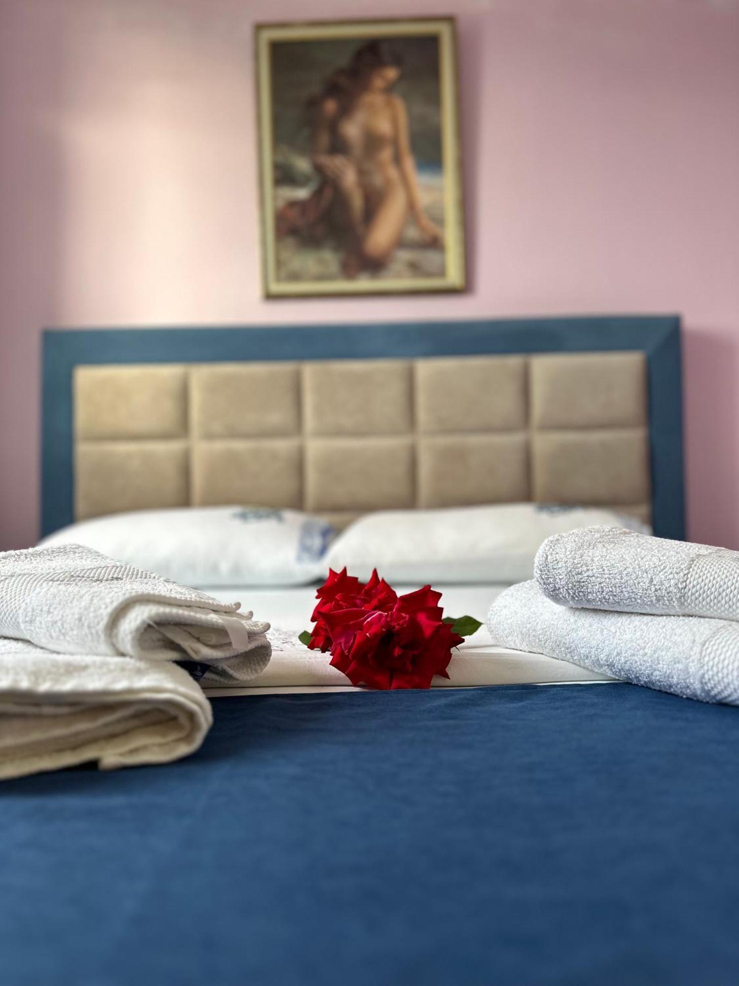 Selami Sea View Apartments Лукове Экстерьер фото
