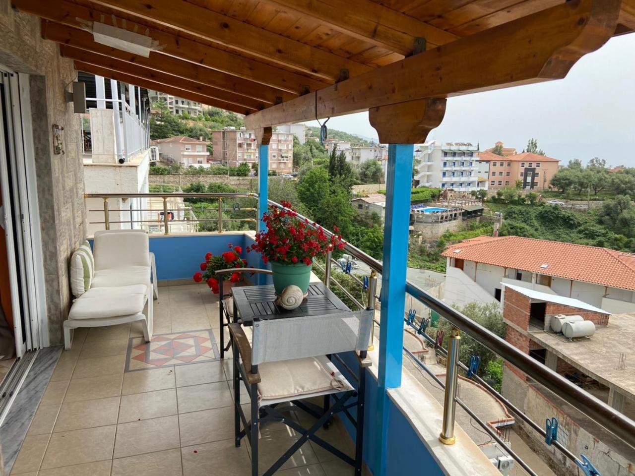 Selami Sea View Apartments Лукове Экстерьер фото
